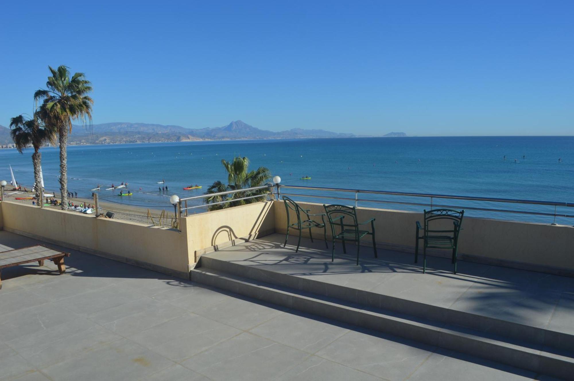 Excepcional Apartamento Loft A Pie De Playa En Chalet Roquetes Alicante Esterno foto