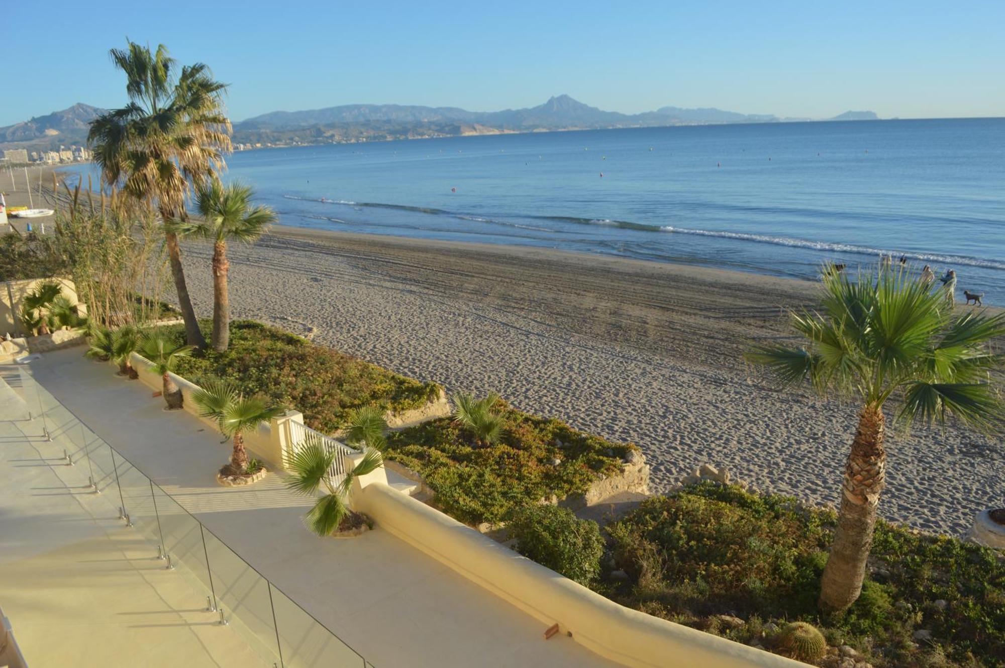 Excepcional Apartamento Loft A Pie De Playa En Chalet Roquetes Alicante Esterno foto