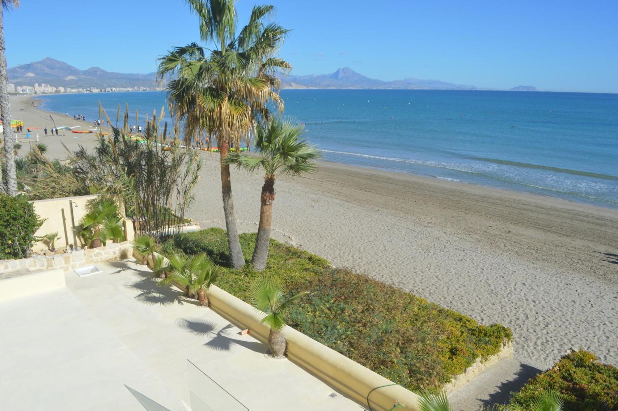Excepcional Apartamento Loft A Pie De Playa En Chalet Roquetes Alicante Esterno foto